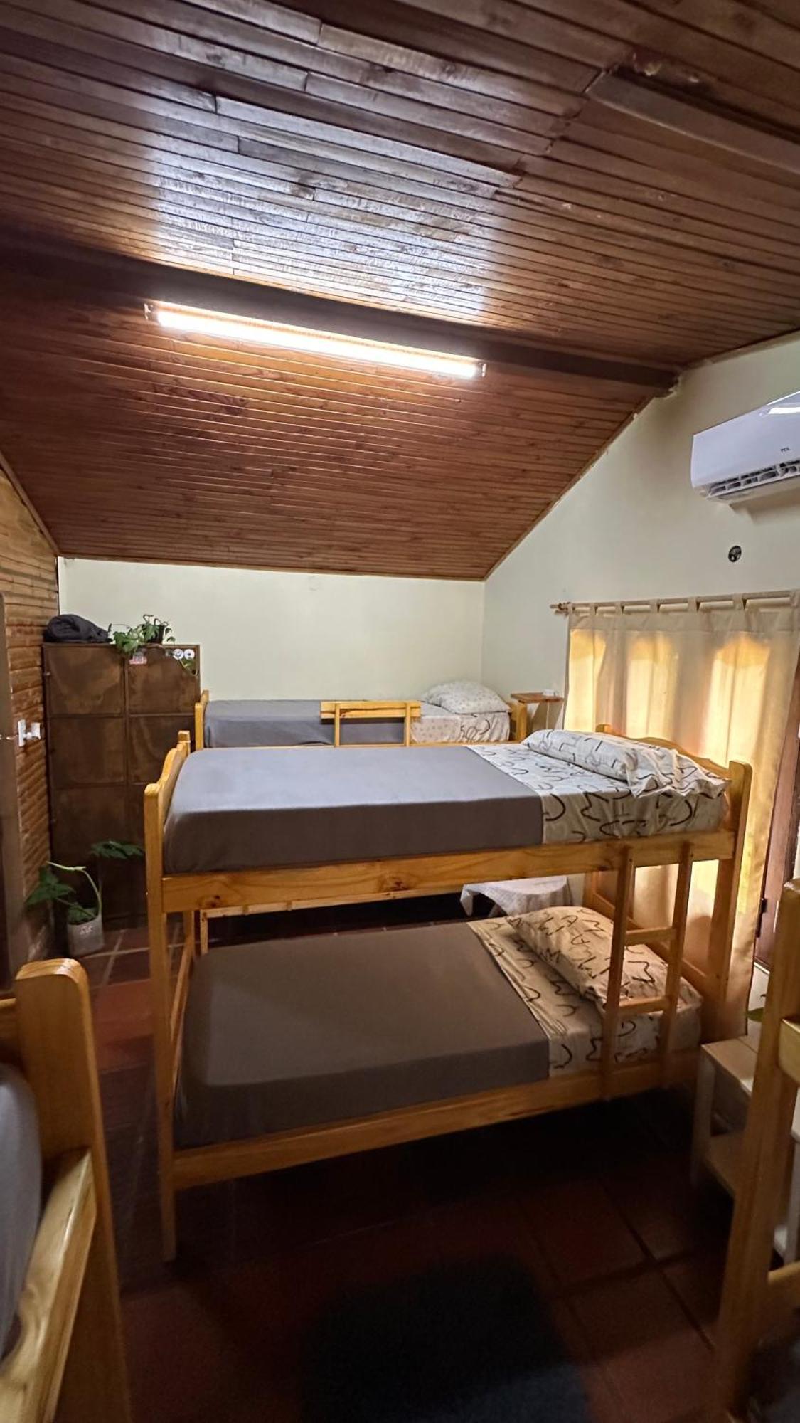 Bungalow Hostel Iguazu Puerto Iguazú Esterno foto