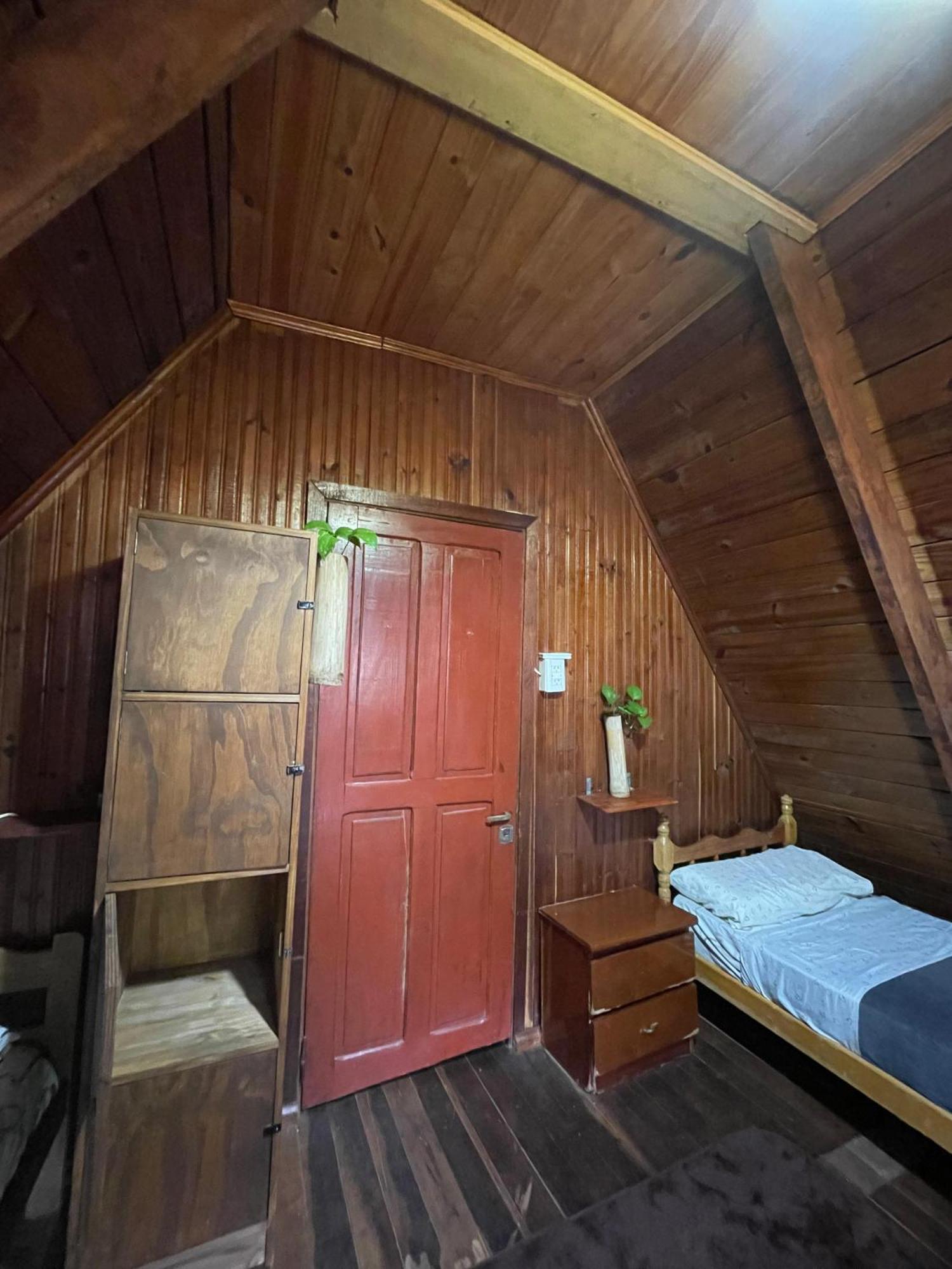 Bungalow Hostel Iguazu Puerto Iguazú Esterno foto