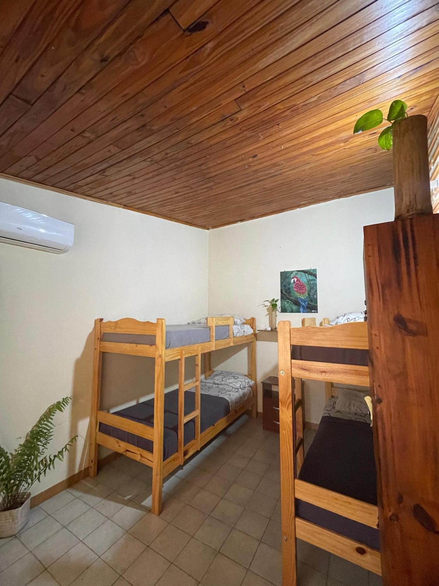 Bungalow Hostel Iguazu Puerto Iguazú Esterno foto